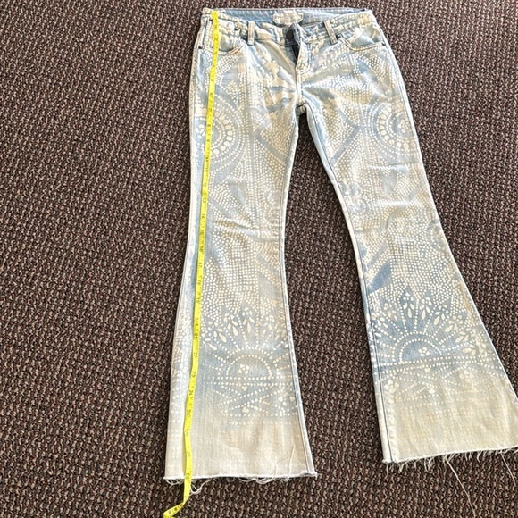 Free People Bleached Flares - Picture 9 of 9